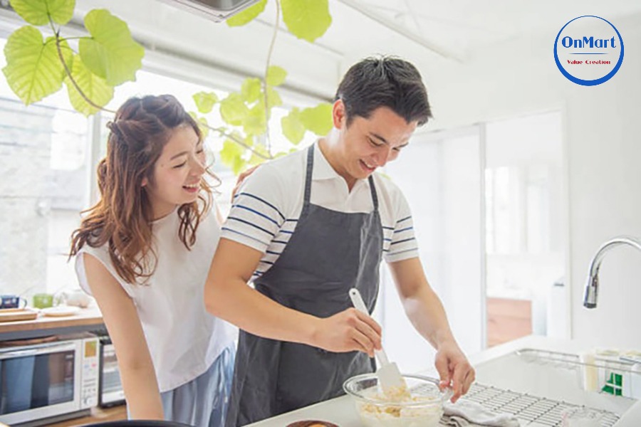Chồng tự nấu cơm cho vợ Chồng tự nấu cơm cho vợ