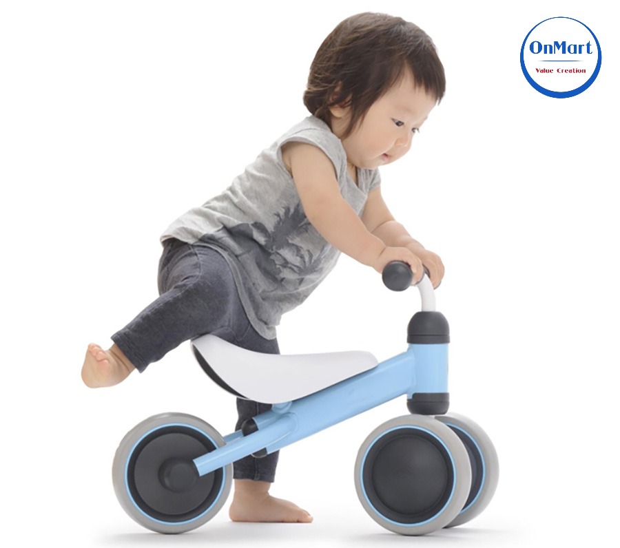 Xe thăng bằng cho bé 1 tuổi Xe thăng bằng cho bé 1 tuổi