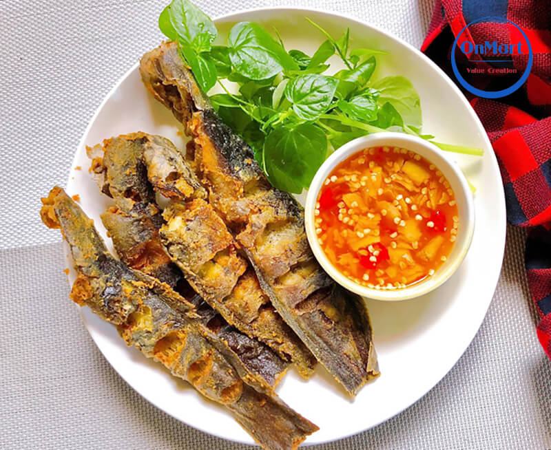 Cách làm nước mắm chấm cá chiên với gừng Cách làm nước mắm chấm cá chiên với gừng