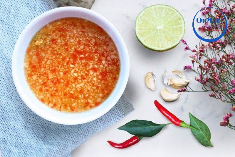 Cách làm nước mắm cơm tấm với chanh chua ngọt bao ngon Cách làm nước mắm cơm tấm với chanh chua ngọt bao ngon