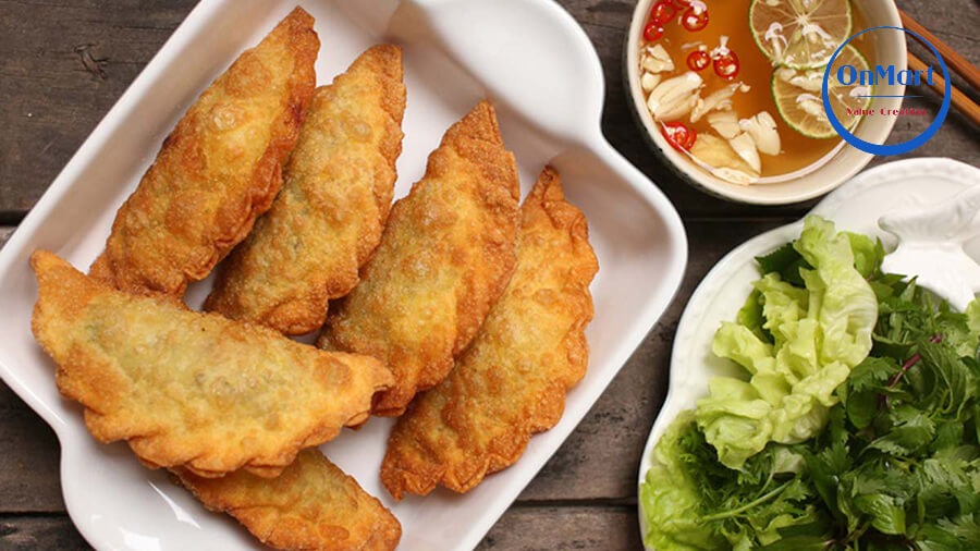 Bánh gối làm từ bột gạo và trứng thơm ngon, bắt mắt Bánh gối làm từ bột gạo và trứng thơm ngon, bắt mắt