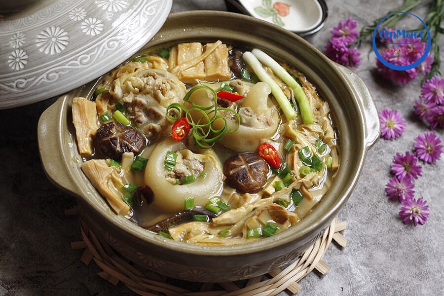 Món giò heo hầm măng ngon tuyệt vời Món giò heo hầm măng ngon tuyệt vời