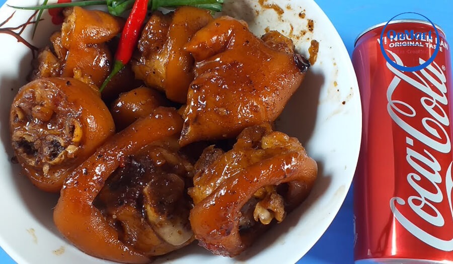 Thịt chân giò làm món gì ngon - Giò heo kho coca Thịt chân giò làm món gì ngon - Giò heo kho coca